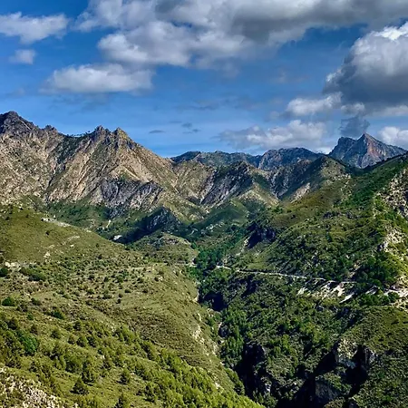 Дом отдыха El Almendro *